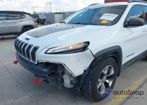 2015 Jeep Cherokee Trailhawk from USA, damaged, VIN 1C4PJMBB0FW682742